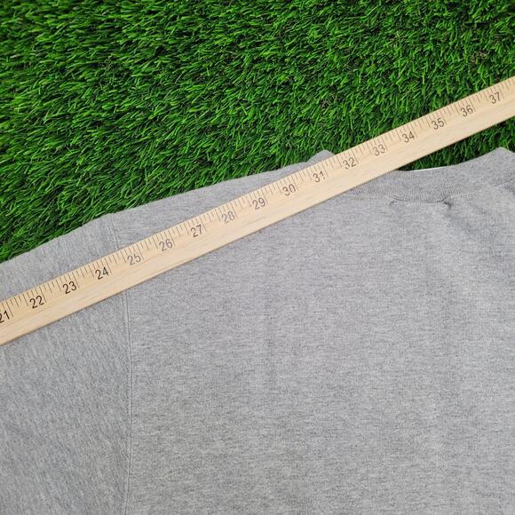 Champion Sweatshirt Small 19x24 C-Logo Embroidered - Picture 4 of 13